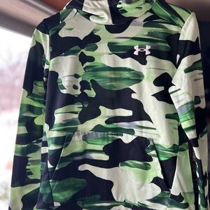 Under Armour youth Black and Green Camo Hoodie
